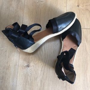 🖤 NBW Gentle Souls by Kenneth Cole